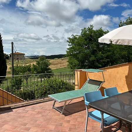 Borgo Tignano Apartment Casole dʼElsa Екстериор снимка