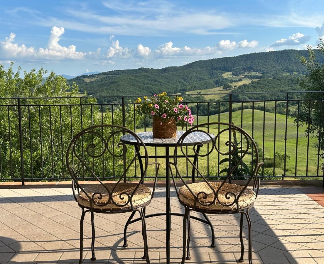 Borgo Tignano Apartment Casole dʼElsa Екстериор снимка