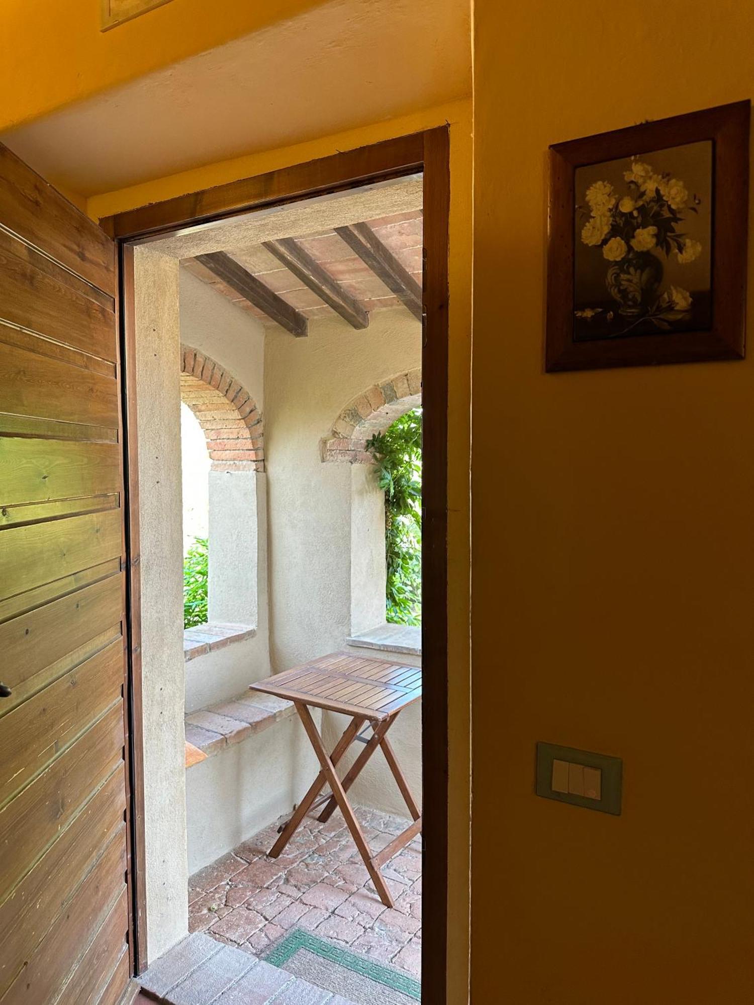 Borgo Tignano Apartment Casole dʼElsa Екстериор снимка