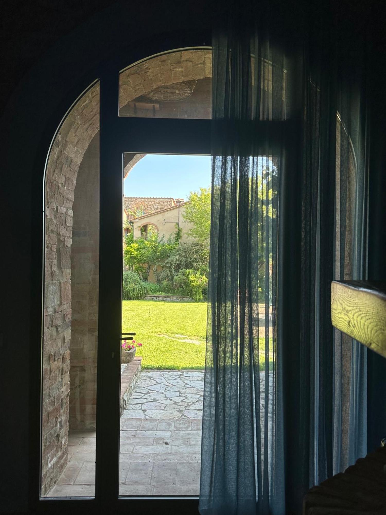 Borgo Tignano Apartment Casole dʼElsa Екстериор снимка