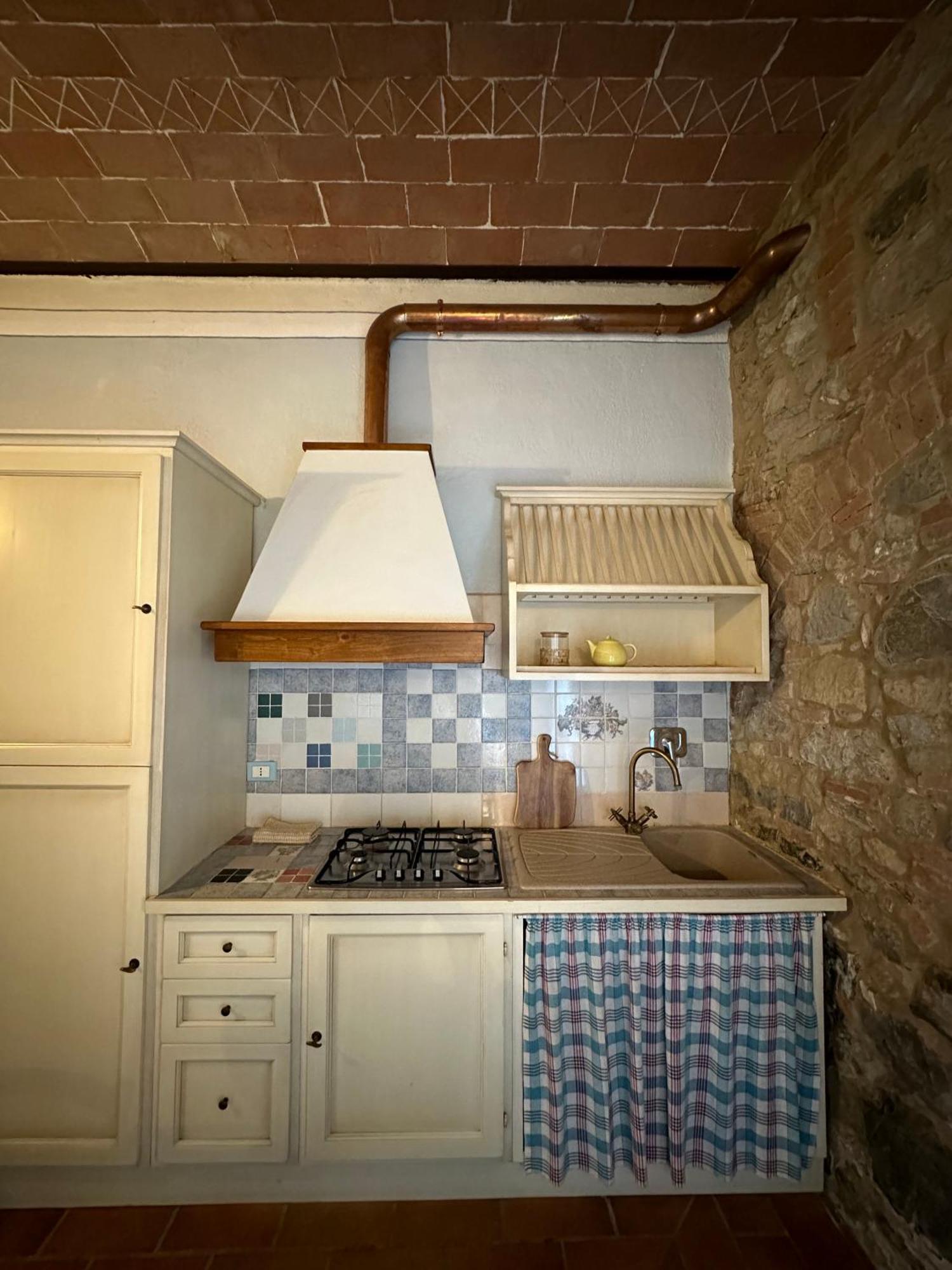 Borgo Tignano Apartment Casole dʼElsa Екстериор снимка