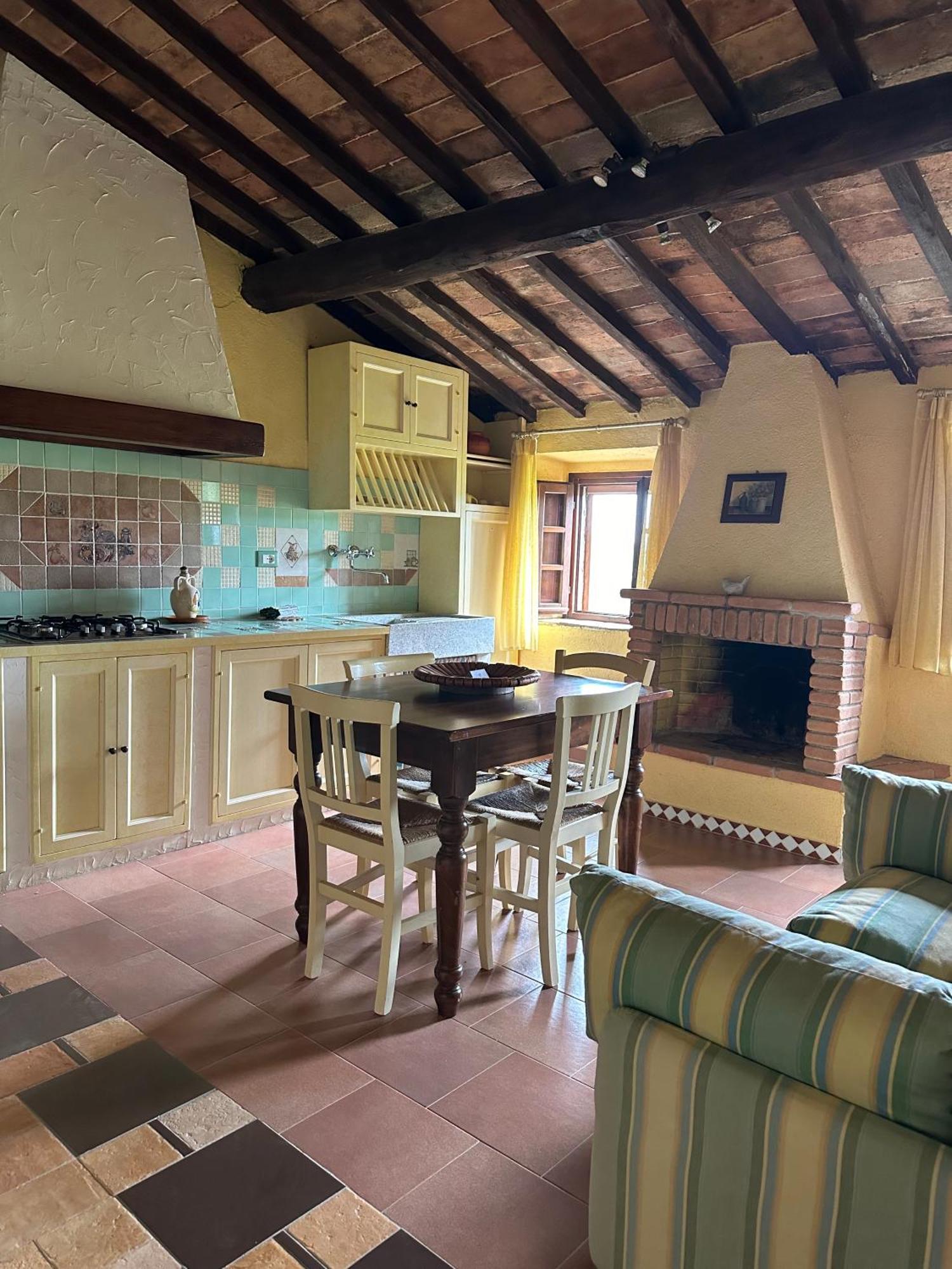 Borgo Tignano Apartment Casole dʼElsa Екстериор снимка