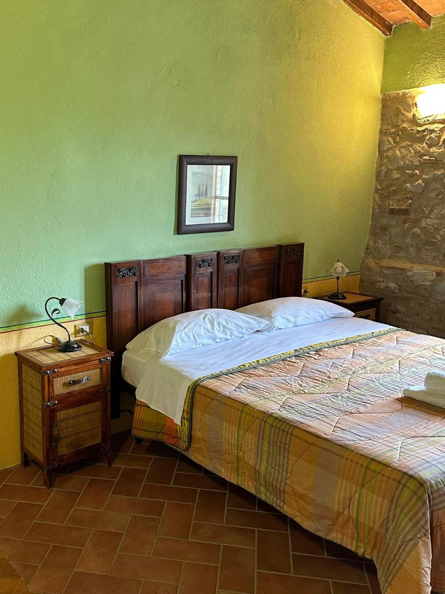 Borgo Tignano Apartment Casole dʼElsa Екстериор снимка